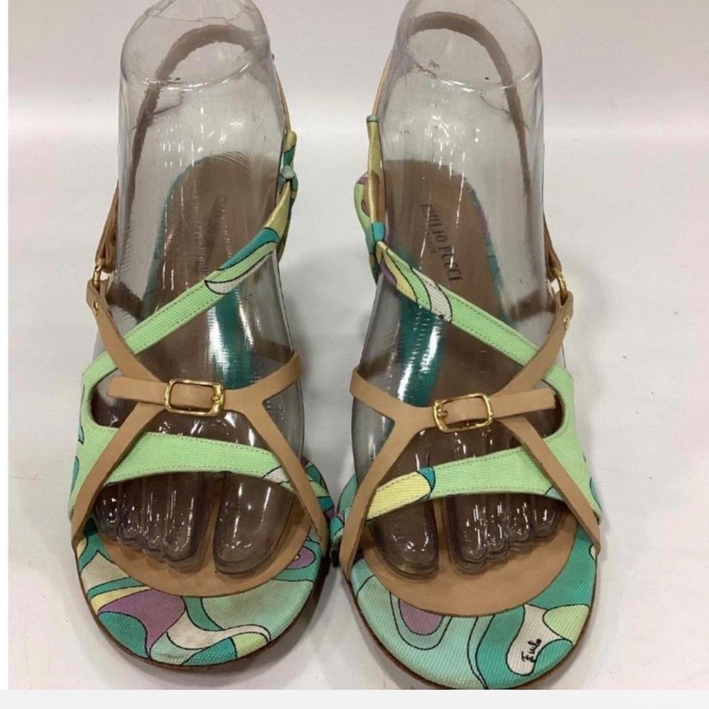 Women's Green and Tan wedges